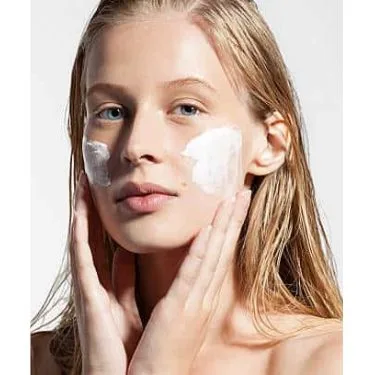 Dunakanyar Esztétika - Esztétikai kezelések, kozmetika, bőrgyógyászat- Dr Kondorosi Ildikó - kozmetikai kezelések fiataloknak, problémás bőrre