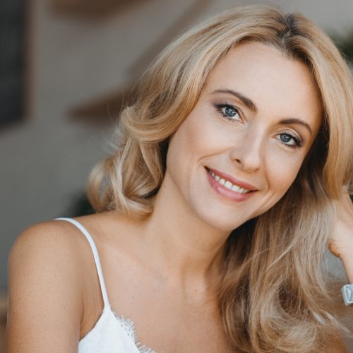 Dunakanyar Esztétika - Orvosesztétikai kezelések, kozmetika, bőrgyógyászat-Dr. Kondorosi Ildikó - Microson Pen